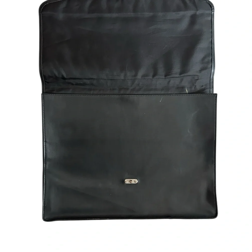 Elegant Black vintage Leather case/Bag computer or files or purse